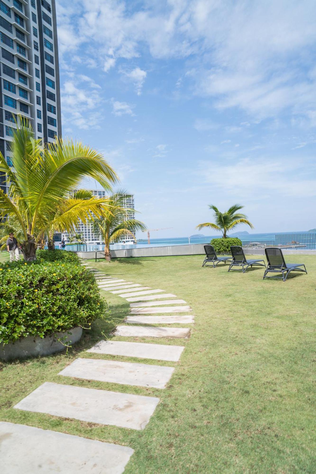Petronella Suites Apartment @ Jesselton Quay Kota Kinabalu Exterior photo